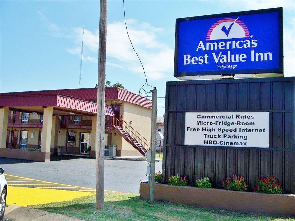 Americas Best Value Inn-Indianola Exterior photo