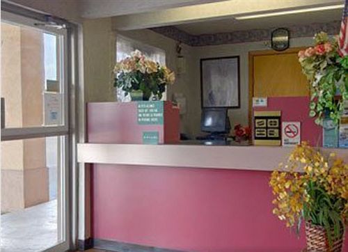 Americas Best Value Inn-Indianola Interior photo